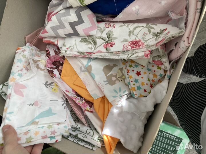 Лоскуты ткани для рукоделия