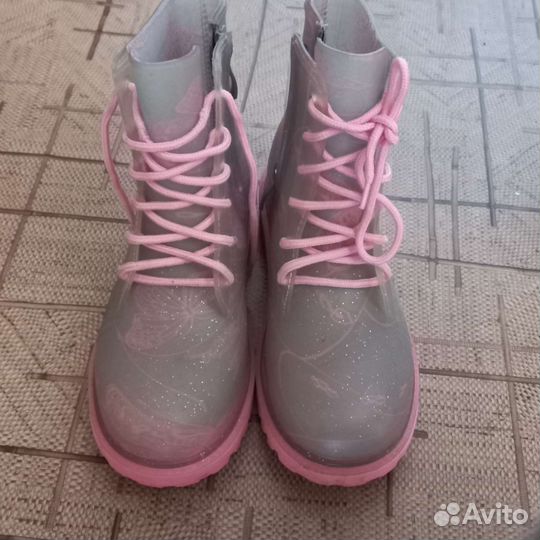 Детские резиновые сапоги