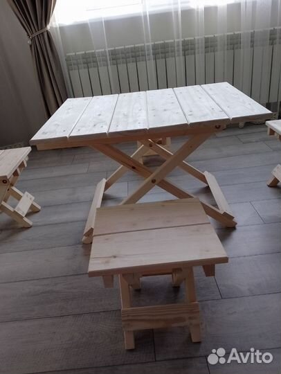 Столик для пикника