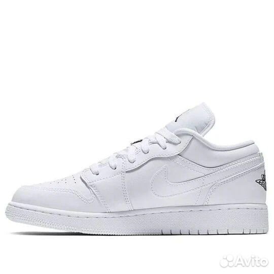 Мужские кроссовки Air Jordan 1 Low 'White Black'