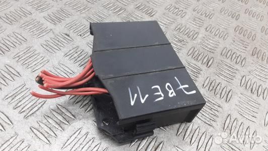 Блок предохранителей opel meriva A (7BE11M102)