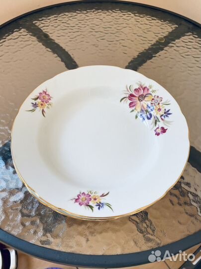 Тарелка фарфоровая суповая