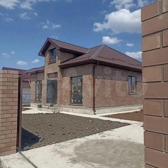 Дом 95 м² на участке 4 сот.