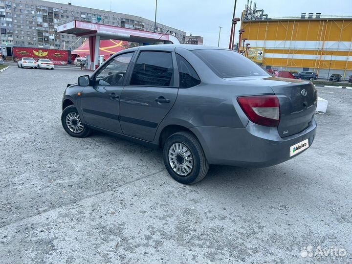 LADA Granta 1.6 МТ, 2013, 118 000 км