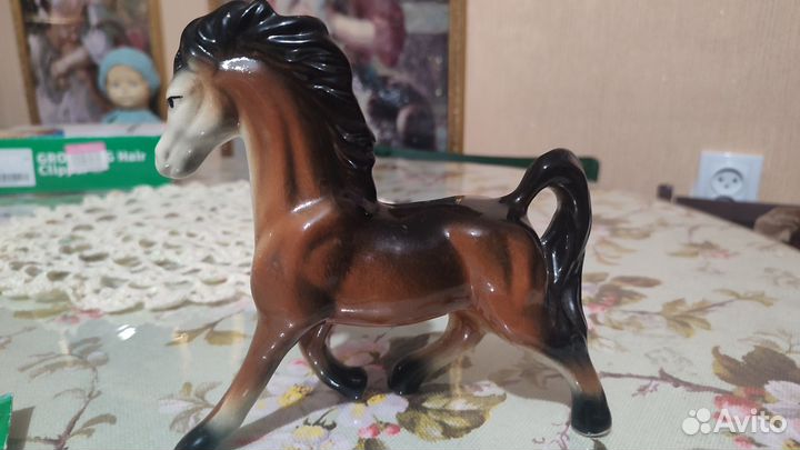 Статуэтка Лошадка