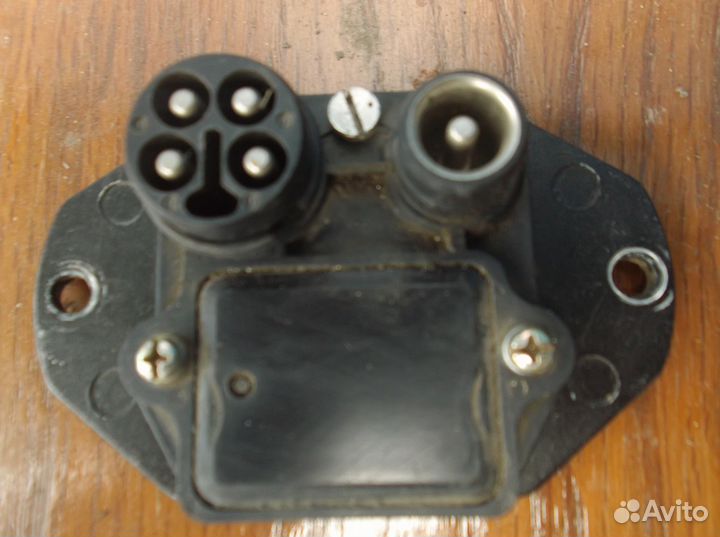 Коммутатор для Мерседес-190