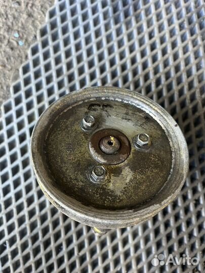 Насос гидроусилителя руля Land Rover Freelander 1