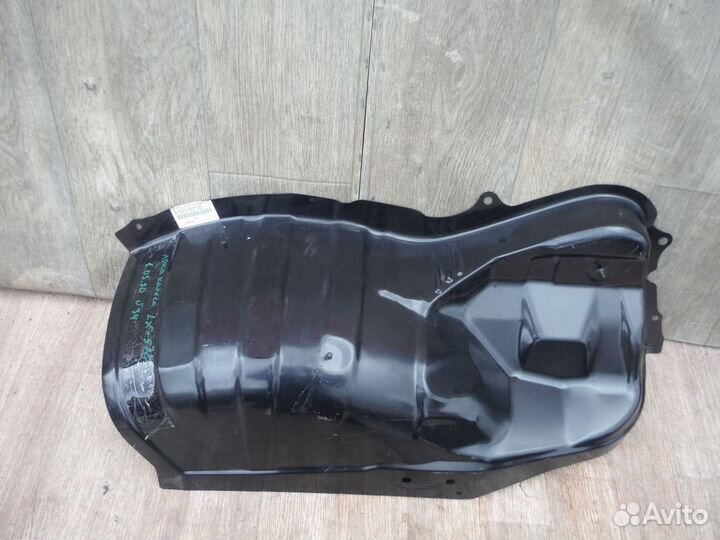 Арка колеса заднего правого внутренняя Toyota 200