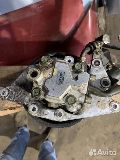 Насос гур ford escape 3.0