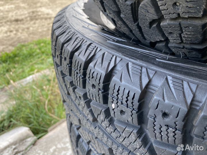 Hankook I'Pike RW11 215/70 R16 100V