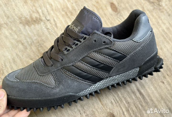 Кроссовки Adidas марафон