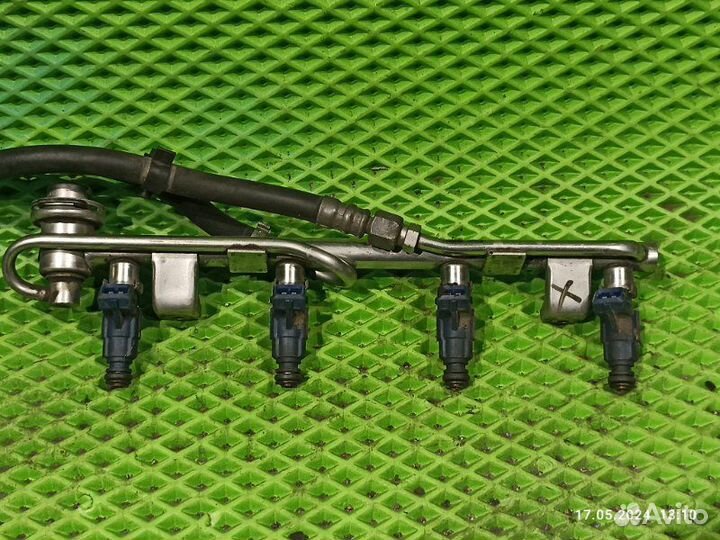 Топливная рампа Skoda Superb седан AWT 2003