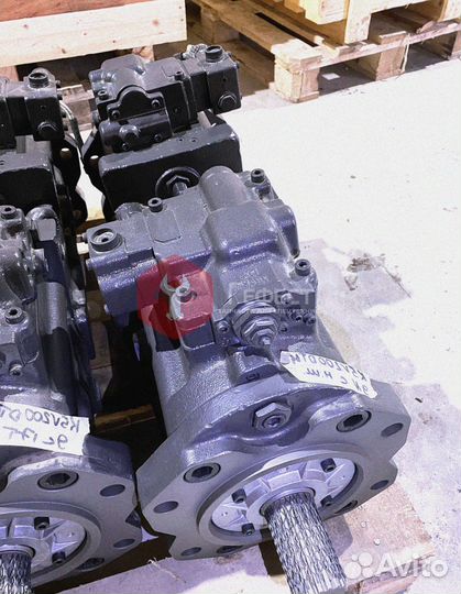 Основной насос Volvo EC460LC