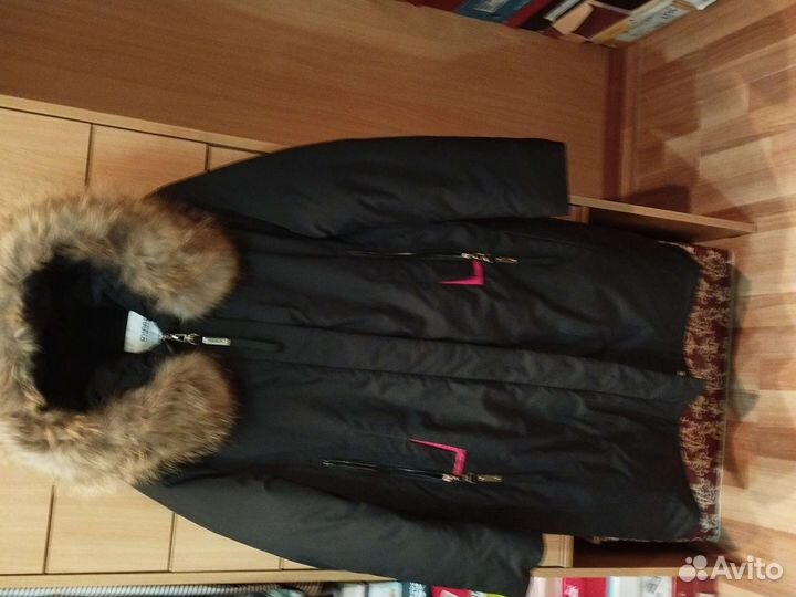 Пуховик женский