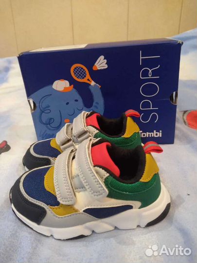 Кроссовки для мальчика новые 24 размер