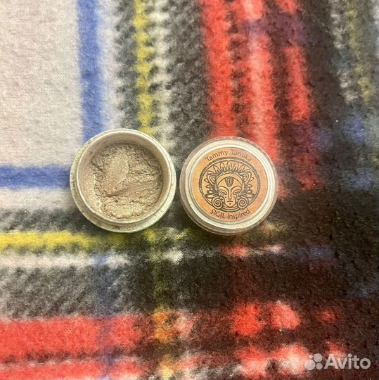 Косметика люкс помады