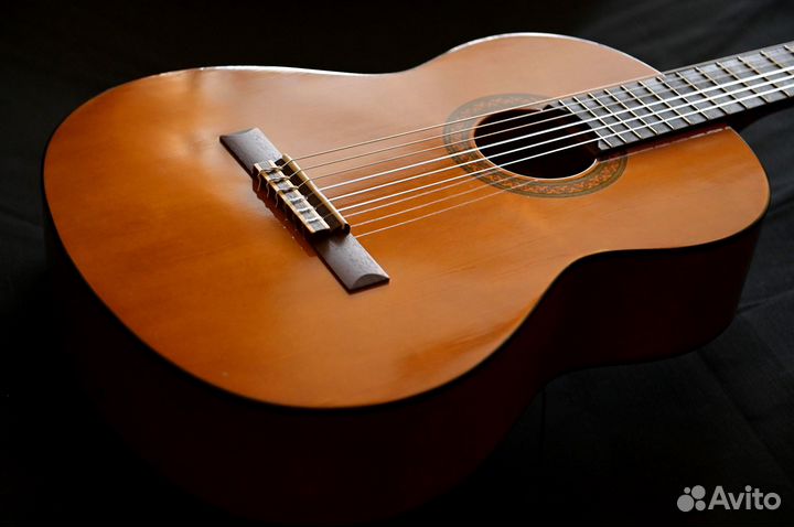 Классическая гитара Yamaha C40 оригинал