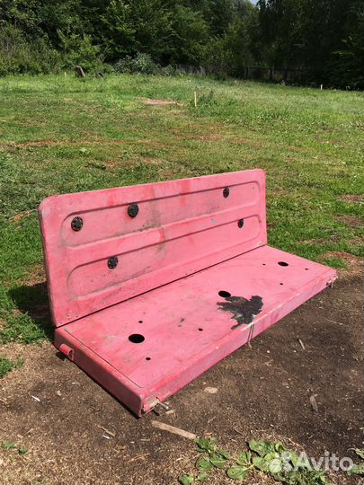 Заднее сиденье катера Прогресс