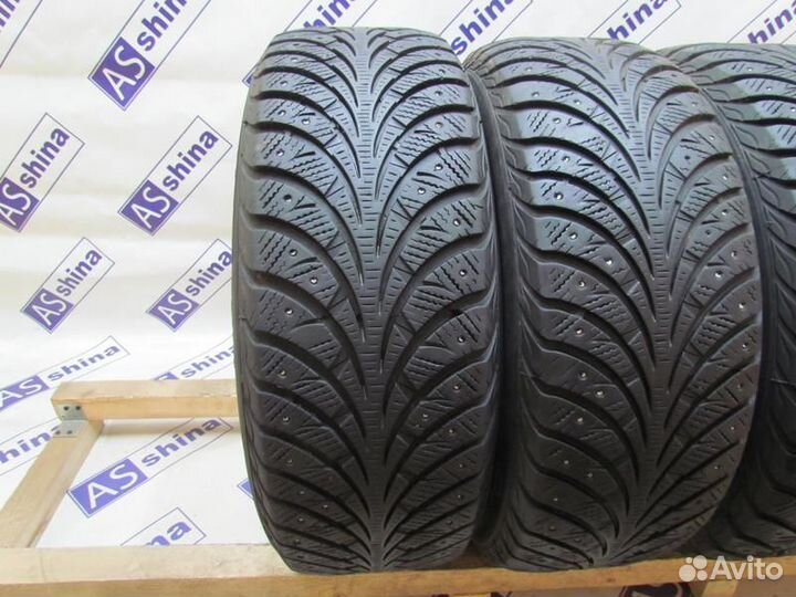 Sava Eskimo Stud 205/60 R16 96R