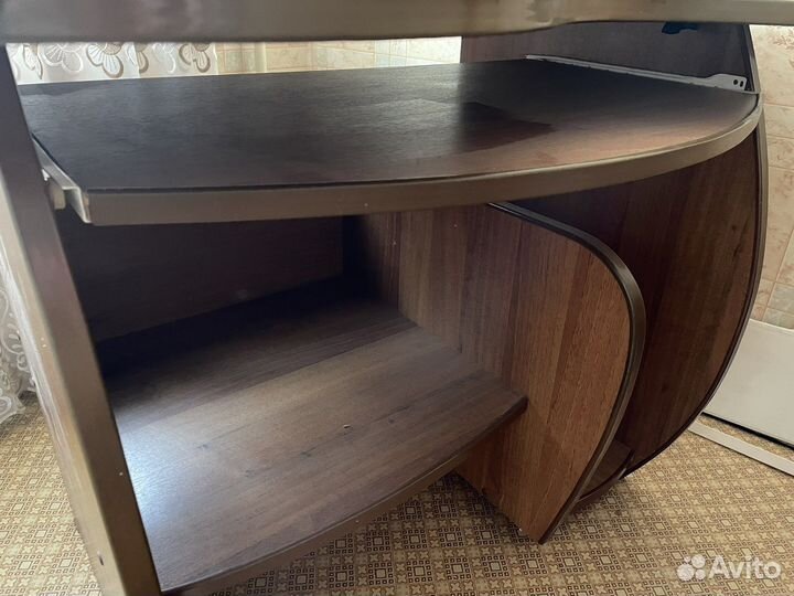 Компьютерный стол бу самовывоз