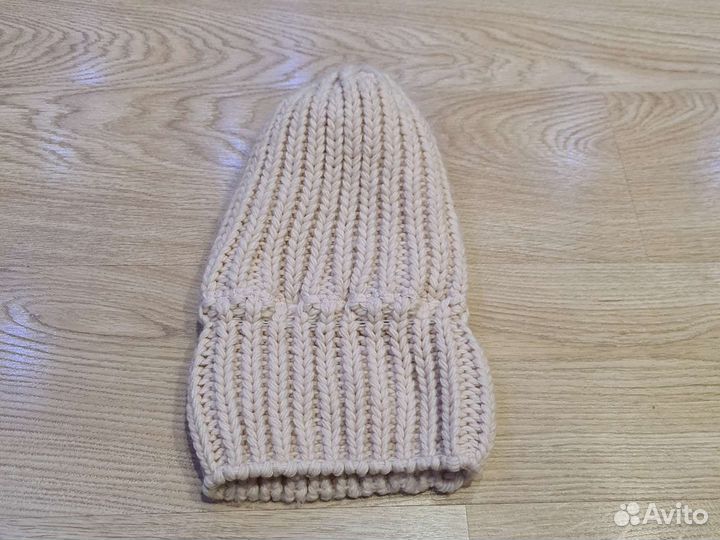 Шапка вязаная на флисе зимняя