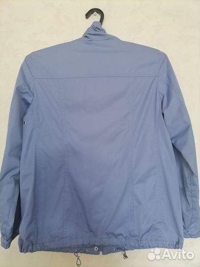 Ветровка женская 50