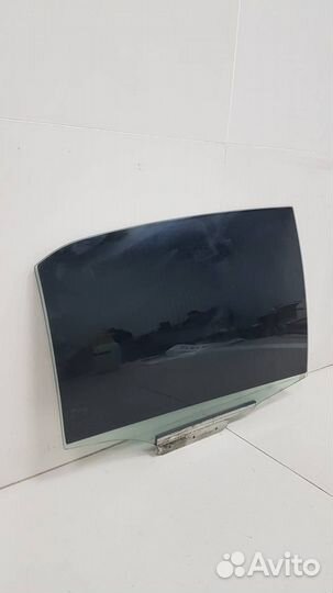 Стекло двери задней правой Toyota Corolla E180 2013