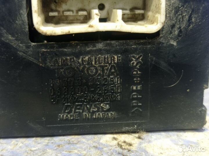 Блок управления светом Toyota Camry 30 седан 2004