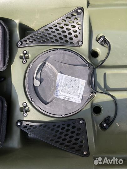 Каяк пластиковый одноместный Wilderness