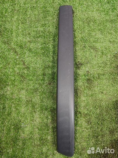 Молдинг бампера переднего левый Renault Clio 3 20