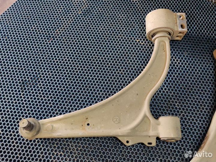 Рычаг передний opel astra j