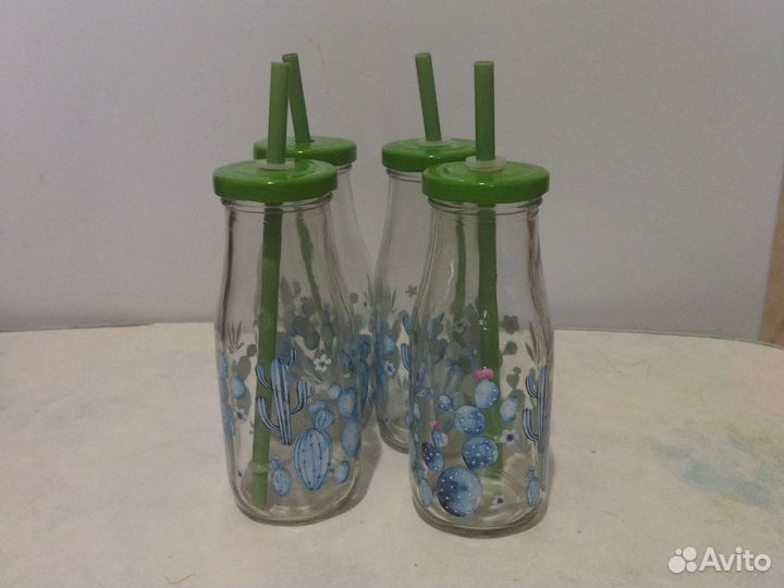 Новый набор стаканов 4 шт в форме бутылки 330 мл