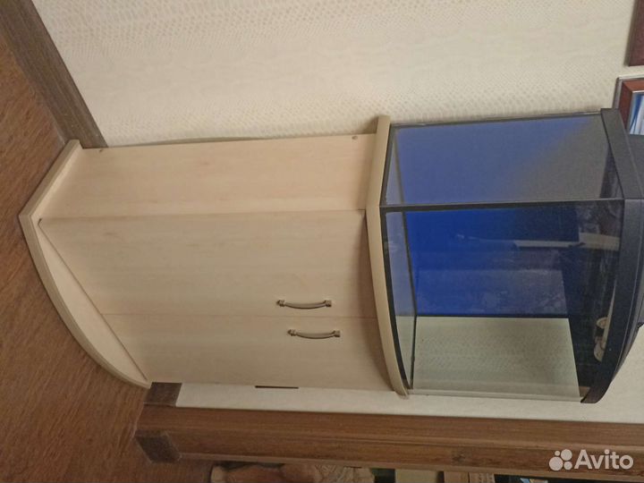 Аквариум с тумбой