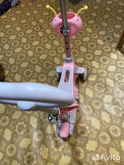 Самокат детский трехколесный новый