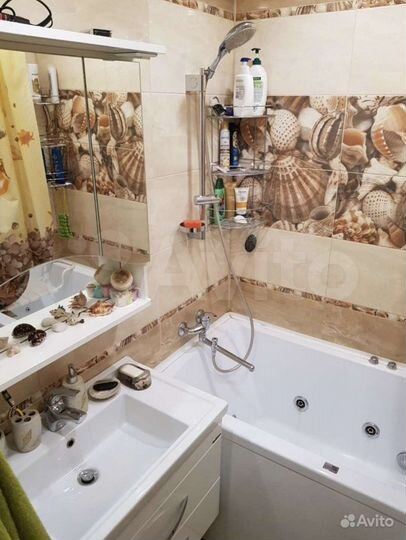 Комната 14 м² в 3-к., 16/17 эт.