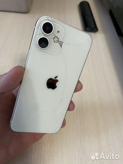 iPhone 12 mini, 64 ГБ