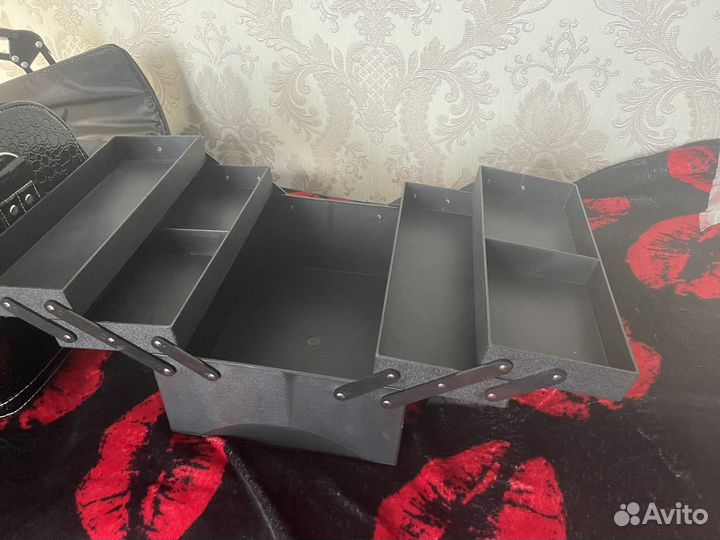 Косметический кейс