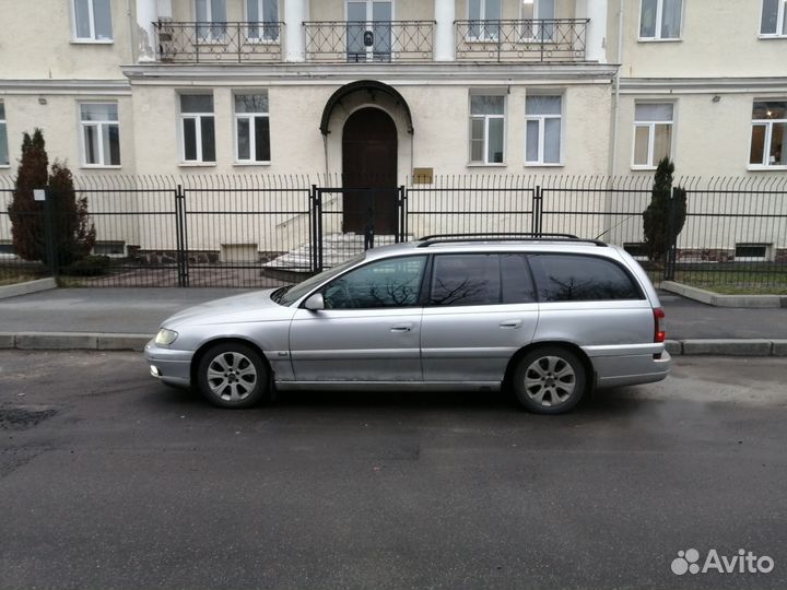 Opel Omega 2.2 МТ, 2001, 372 280 км