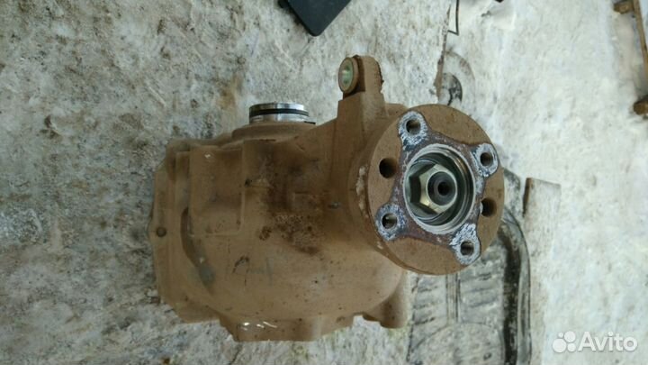 Редуктор переднего моста на Infiniti EX35/QX50 3,5