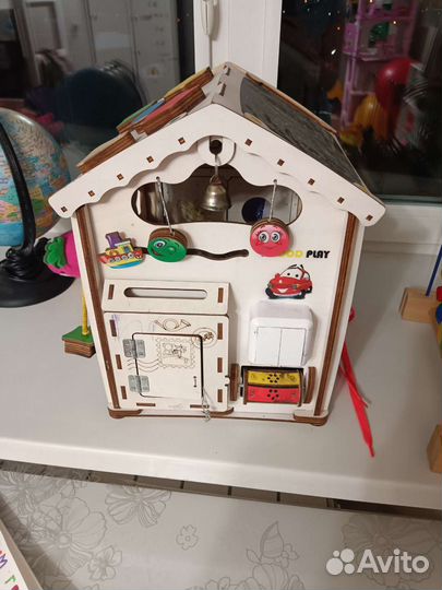 Детские развивающие игрушки