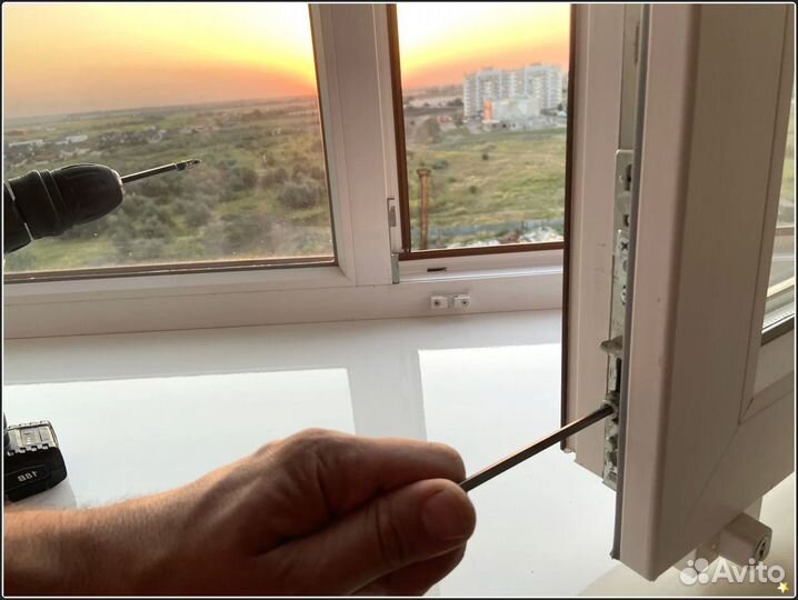 Ремонт пластиковых окон, балконных дверей Волжский