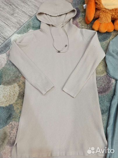 Вещи женские 44