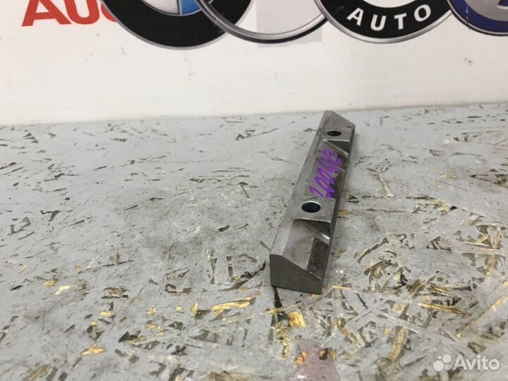 Кронштейн коллектора Audi Q3 8U cpsa 2012