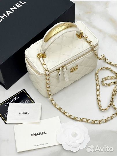 Сумка Chanel Vanity с ручкой