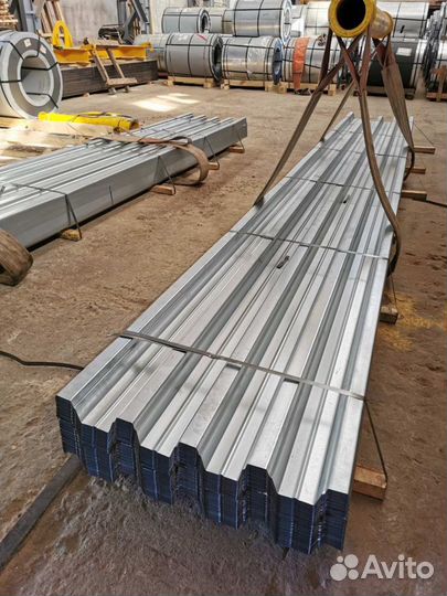 Профнастил на кровлю и стены Н20 Металлочерепица