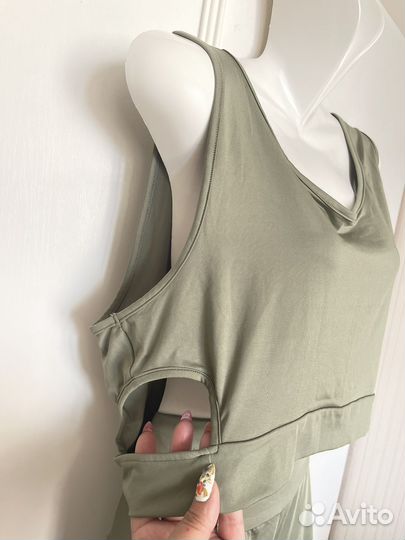 Спортивный костюм для фитнеса женский