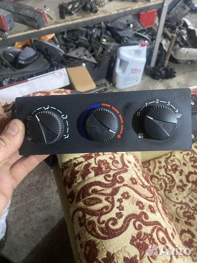 Блок управления печкой priora 1