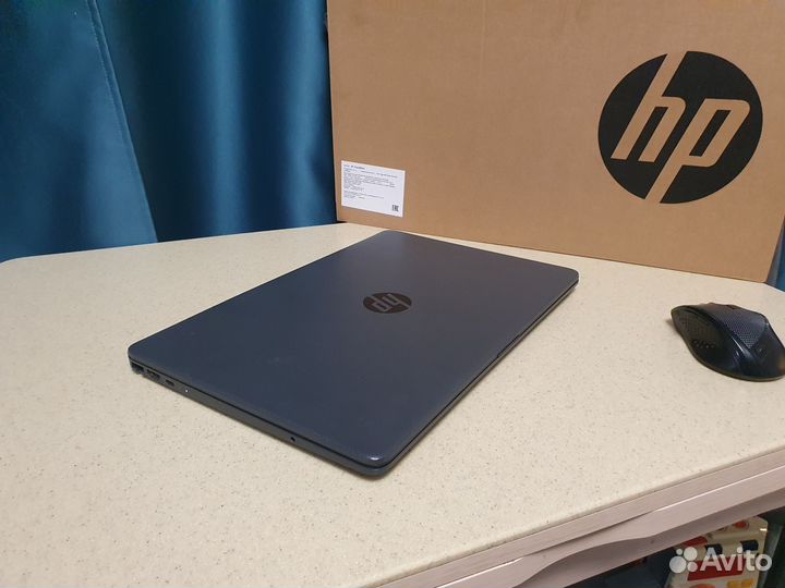 Ноутбук HP 15-dw3682nia MX 450 i5-1135G7 8GB 512GB