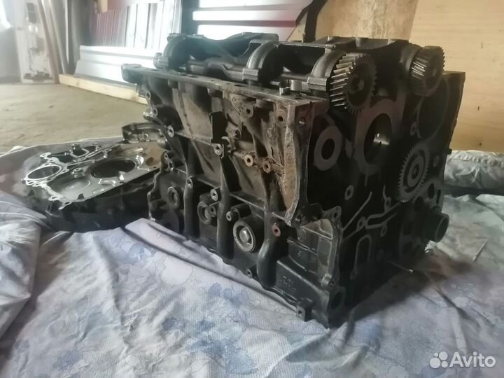 Блок цилиндров двигателя OM 651 Mercedes