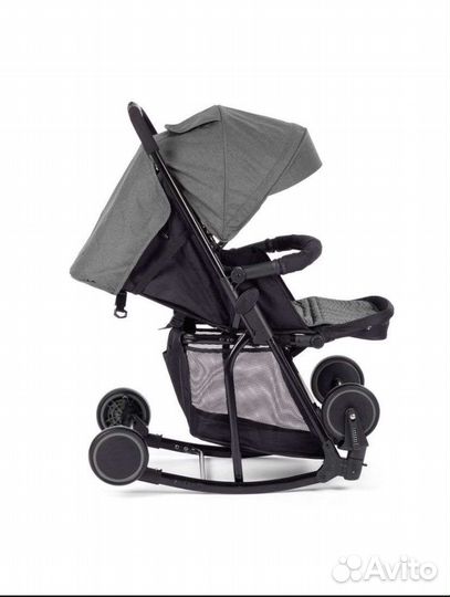 Прогулочная коляска новая